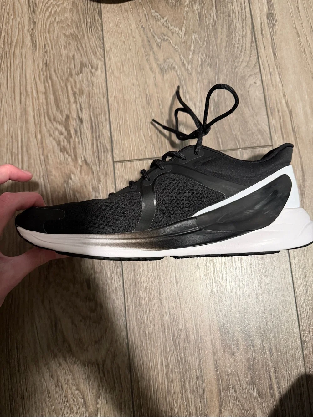 Lululemon Blissful Running Shoe size 11